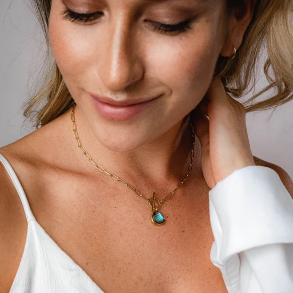New Elegant MJ 925 Gold Necklace by Marie June